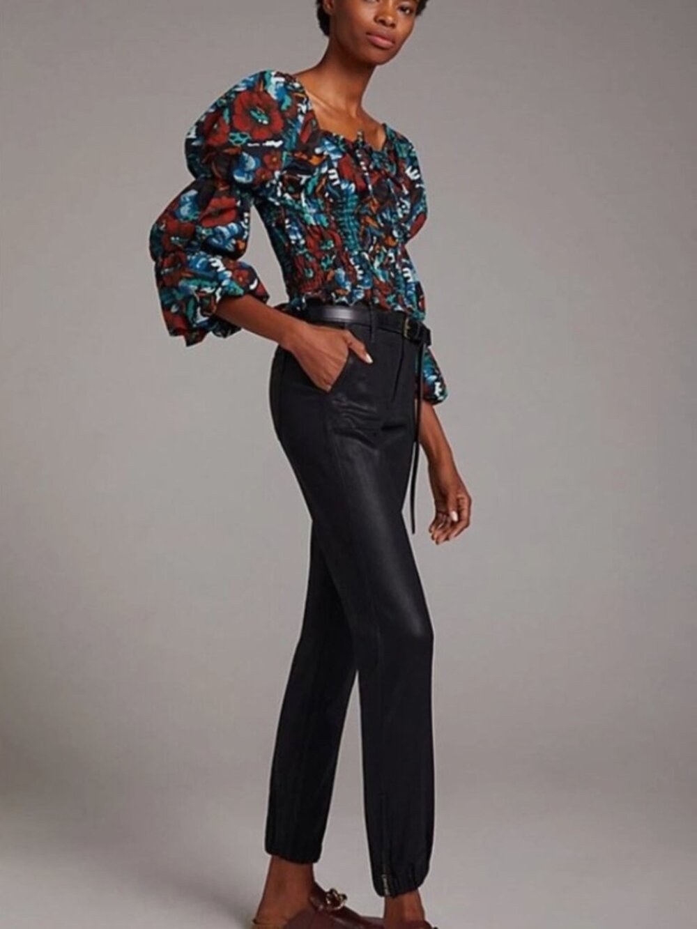 PAIGE Mayslie coated denim jogger pants in Black Fog, women’s size 28.